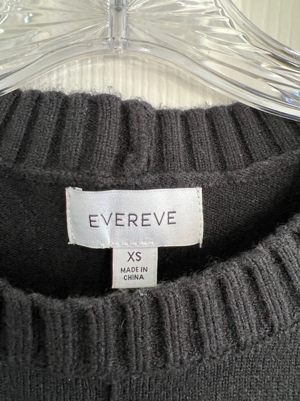 Evereve black Harlow Short Sleeve Pullover faux leather sleeves XS - Picture 6 of 9
